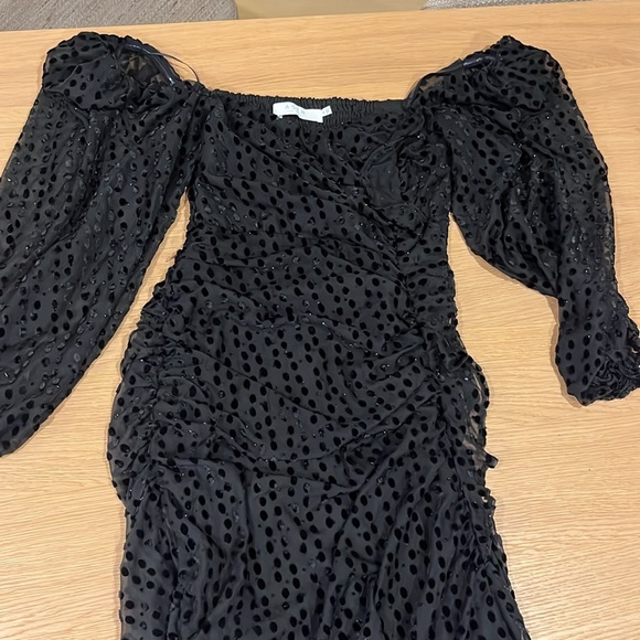 ASTR The Label Athens Ruched Long Puffed Sleeve Dress in Black Burnout - Picture 5 of 6